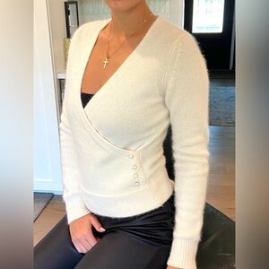 NICE PRETTY THE LIMITED sweater top💖🌷💗